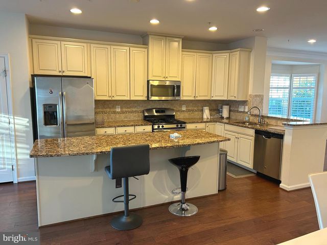 13312 WATERFORD HILLS BLVD, Germantown, MD 20874