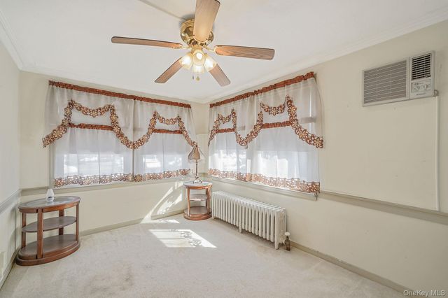 367 Vincent Avenue, Lynbrook, NY 11563