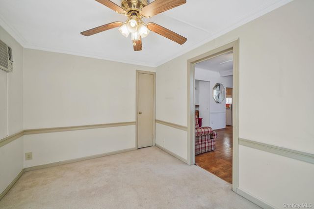 367 Vincent Avenue, Lynbrook, NY 11563