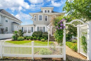 367 Vincent Avenue, Lynbrook, NY 11563