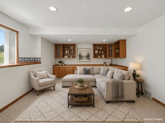 783 Holly Creek Drive, Allegan Twp, MI 49423