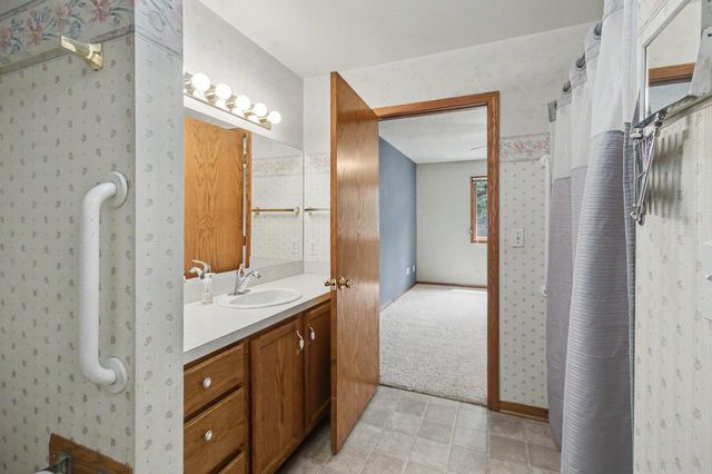 783 Holly Creek Drive, Allegan Twp, MI 49423