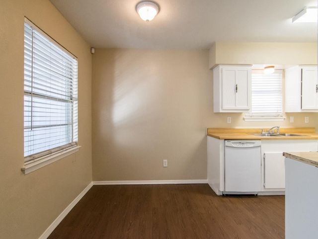 12104 Bishop Drive, Balch Springs, TX 75180