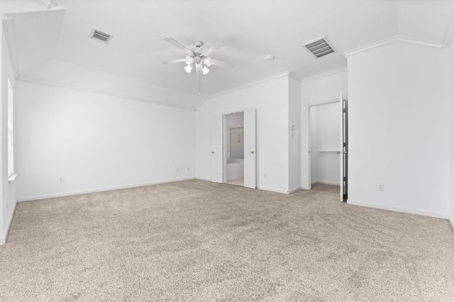 39 E Burberry Circle, The Woodlands, TX 77384