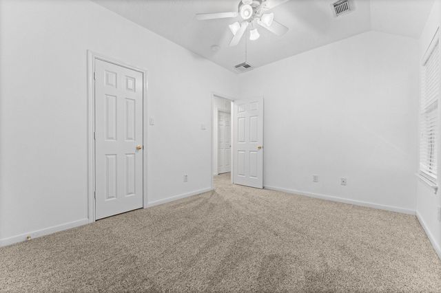 39 E Burberry Circle, The Woodlands, TX 77384