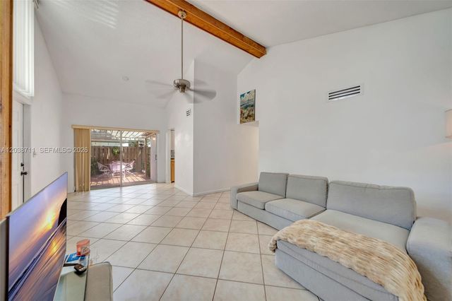 7447 W Sunrise Blvd 7447, Plantation, FL 33313