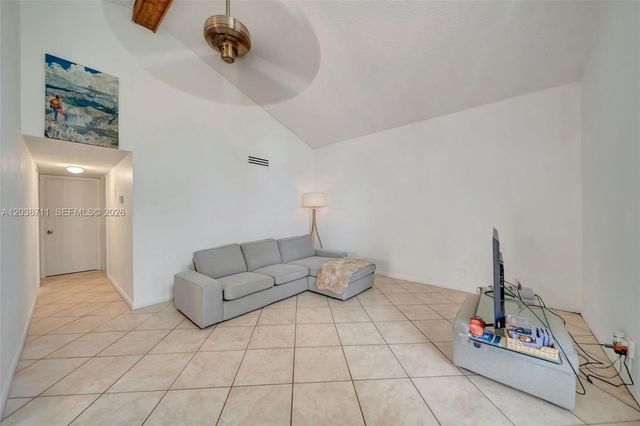 7447 W Sunrise Blvd 7447, Plantation, FL 33313