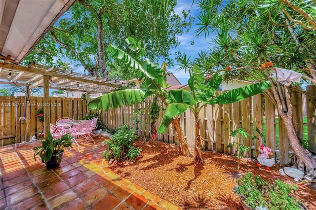 7447 W Sunrise Blvd 7447, Plantation, FL 33313