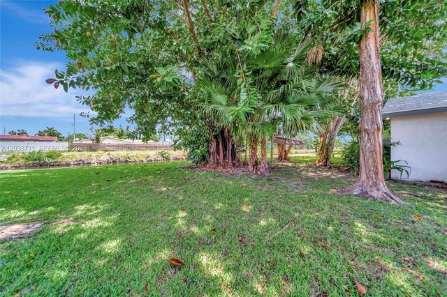 7447 W Sunrise Blvd 7447, Plantation, FL 33313