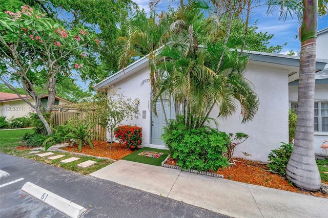 7447 W Sunrise Blvd 7447, Plantation, FL 33313