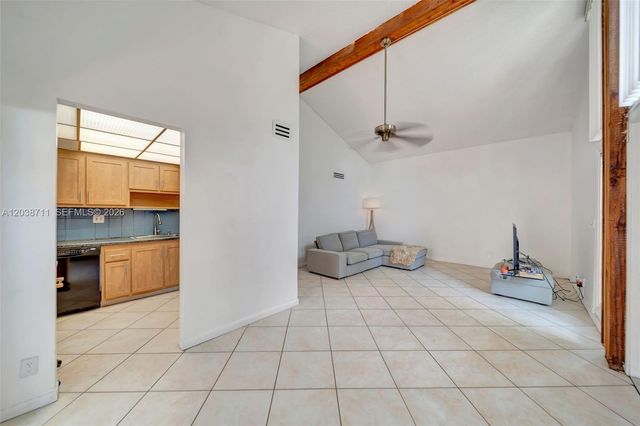 7447 W Sunrise Blvd 7447, Plantation, FL 33313