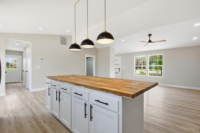 187 Pansy Pike, Blanchester, OH 45107