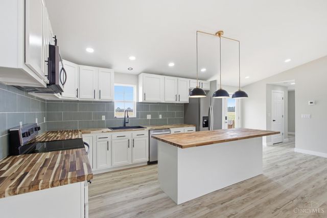 187 Pansy Pike, Blanchester, OH 45107