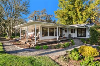 2 Foothill Blvd, Calistoga, CA 94515