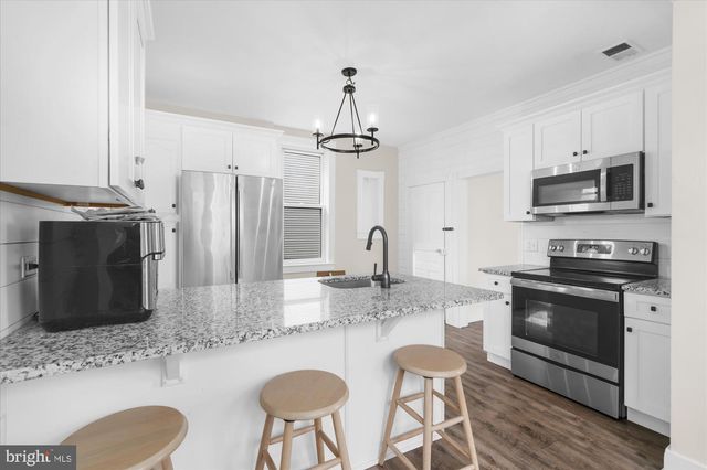 109 NEW HOLLAND AVE, Reading, PA 19607