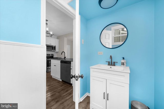 109 NEW HOLLAND AVE, Reading, PA 19607