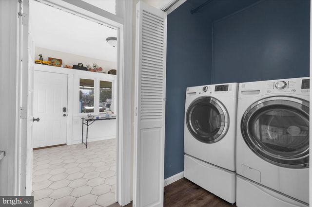 109 NEW HOLLAND AVE, Reading, PA 19607