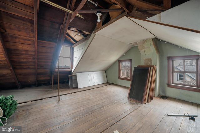 109 NEW HOLLAND AVE, Reading, PA 19607