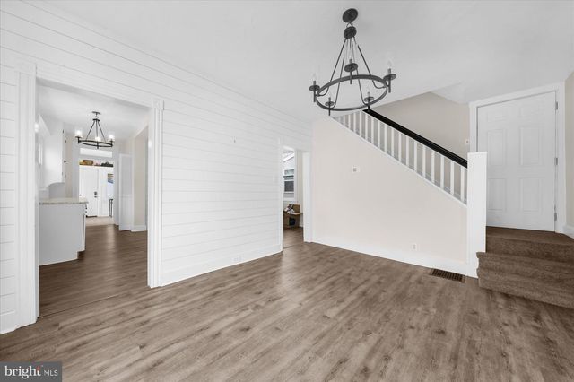 109 NEW HOLLAND AVE, Reading, PA 19607