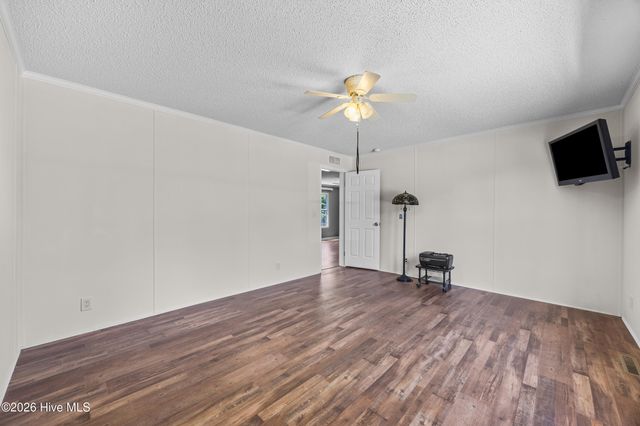 3993 Windtree Court NE, Leland, NC 28451