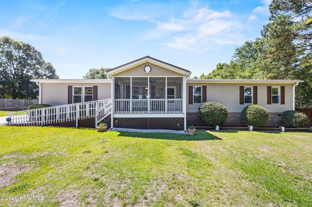 3993 Windtree Court NE, Leland, NC 28451