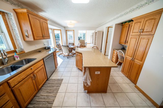 7914 50th Avenue NW, Oronoco, MN 55960