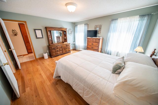 7914 50th Avenue NW, Oronoco, MN 55960