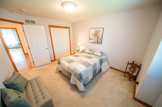 7914 50th Avenue NW, Oronoco, MN 55960