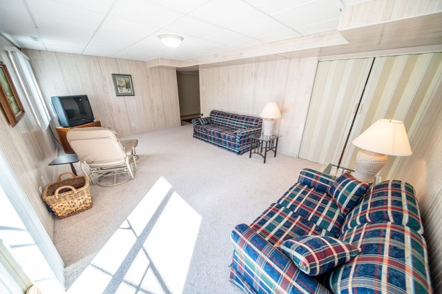 7914 50th Avenue NW, Oronoco, MN 55960