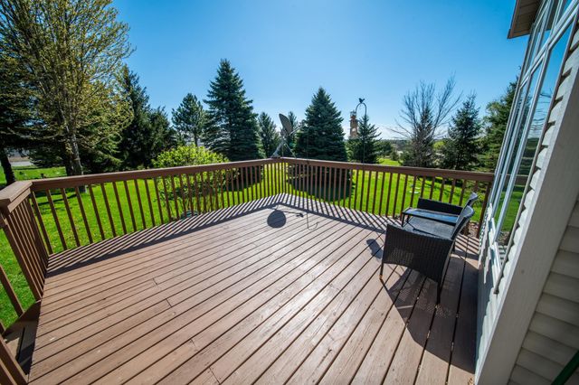 7914 50th Avenue NW, Oronoco, MN 55960