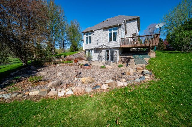 7914 50th Avenue NW, Oronoco, MN 55960
