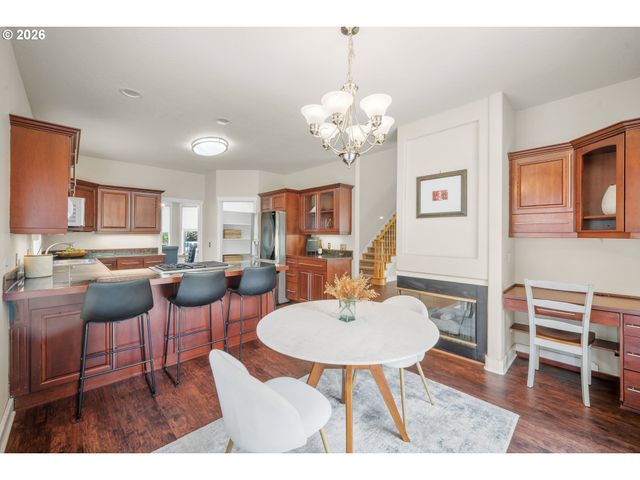 3298 SAINT THOMAS St, Eugene, OR 97408