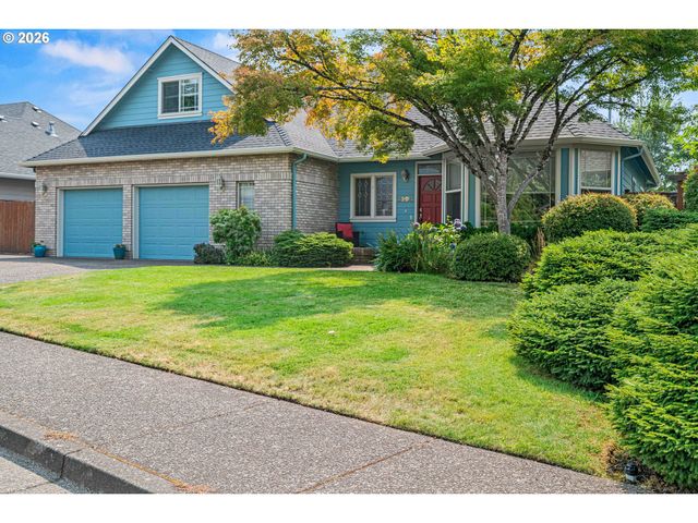 3298 SAINT THOMAS St, Eugene, OR 97408
