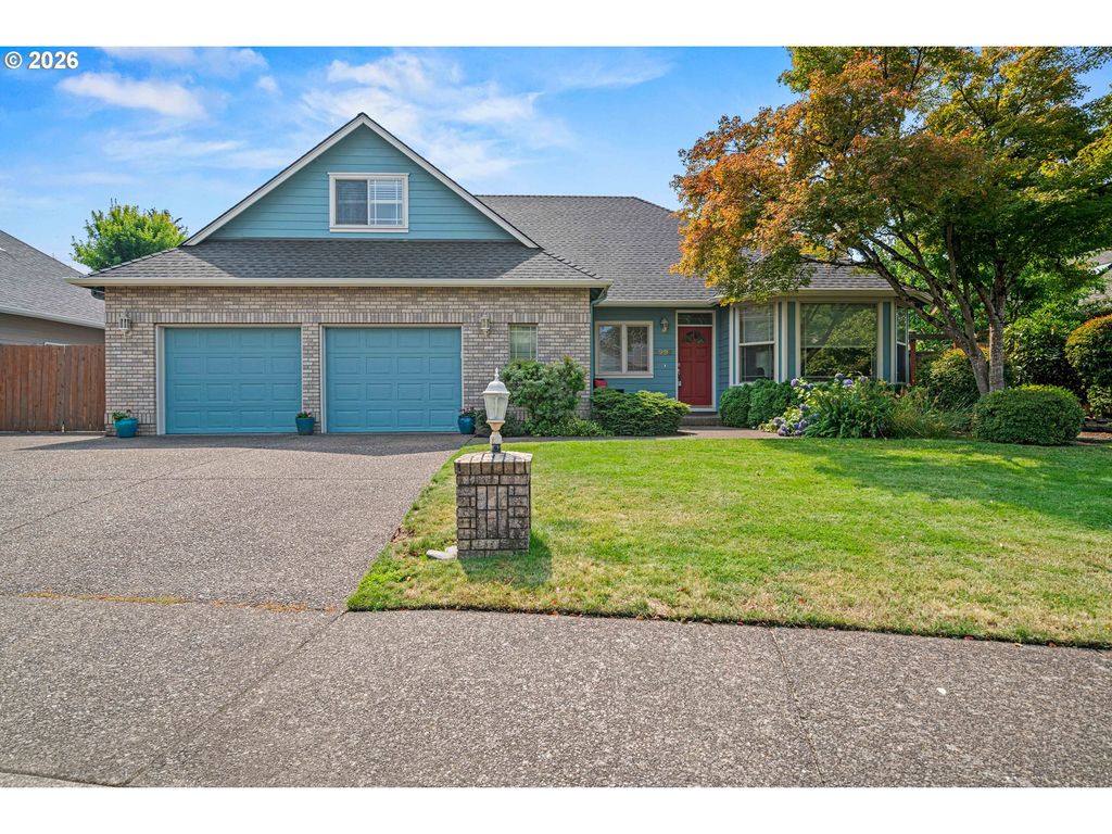 3298 SAINT THOMAS St, Eugene, OR 97408