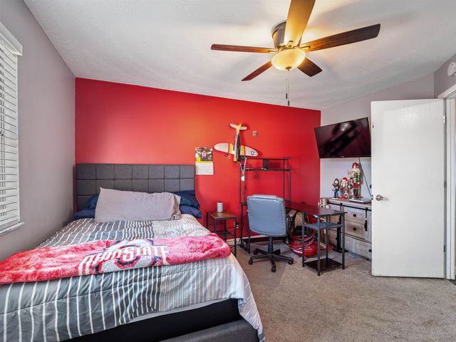 8 Cordoba Drive, Hurricane, WV 25526