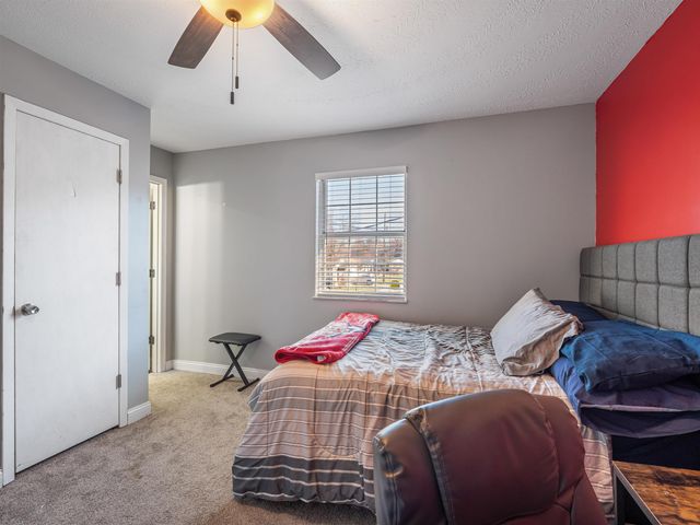 8 Cordoba Drive, Hurricane, WV 25526