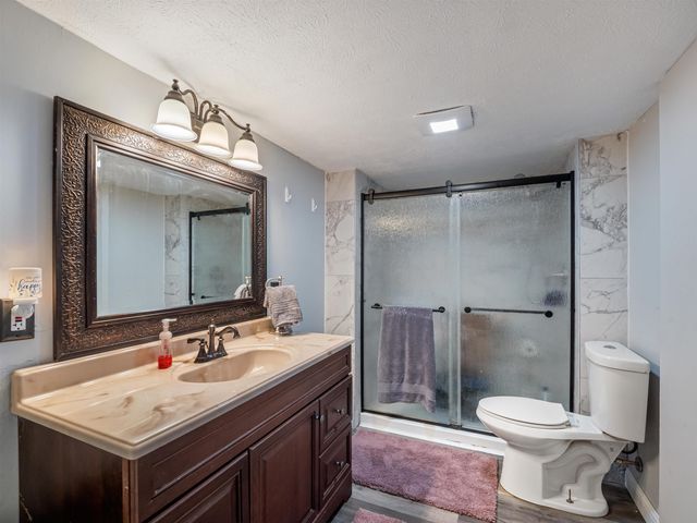 8 Cordoba Drive, Hurricane, WV 25526