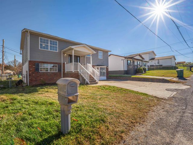 8 Cordoba Drive, Hurricane, WV 25526