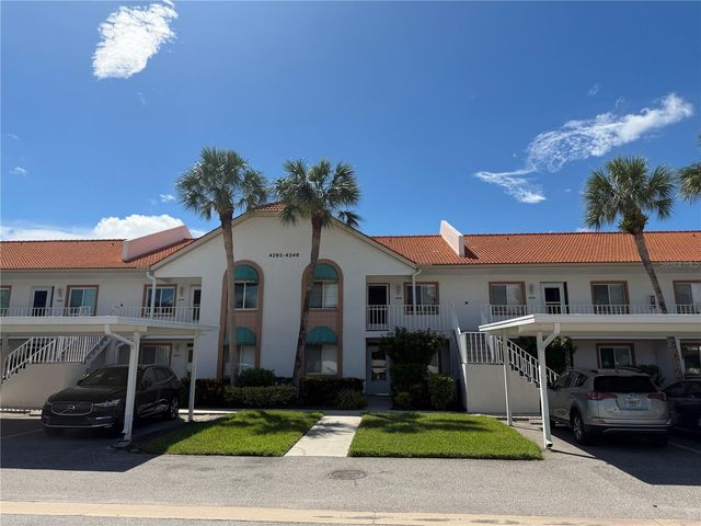 4268 MADEIRA COURT 3324, Sarasota, FL 34233