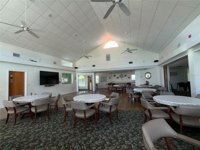 4268 MADEIRA COURT 3324, Sarasota, FL 34233