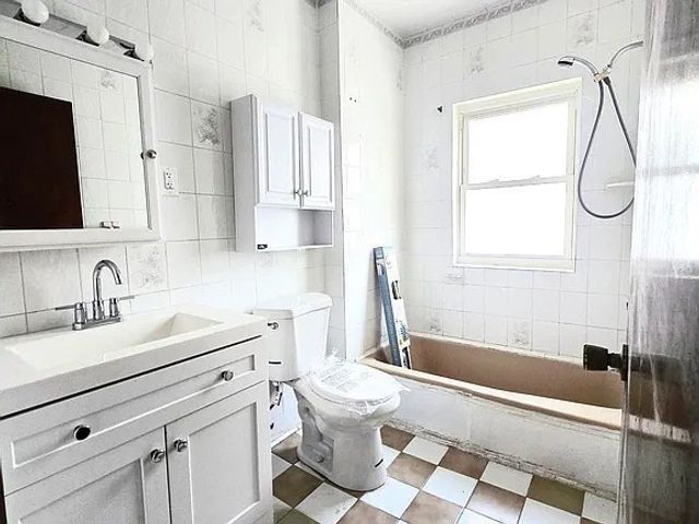 34 Upland Rd 2, Belmont, MA 02478