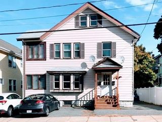 34 Upland Rd 2, Belmont, MA 02478