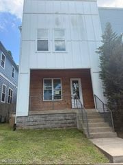 126 Kingston St # B, Nashville, TN 37207