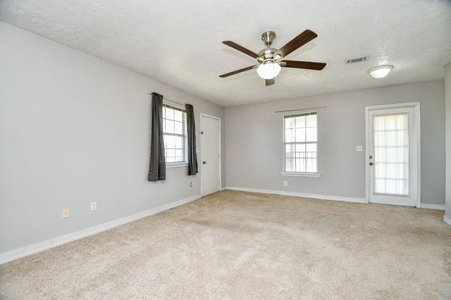 17002A Pleasant Road, Needville, TX 77461