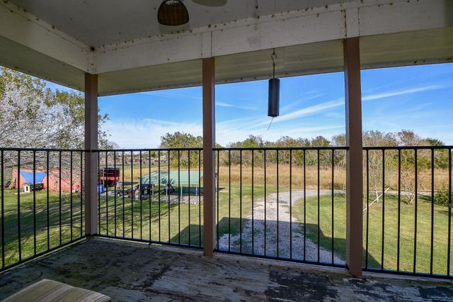 17002A Pleasant Road, Needville, TX 77461
