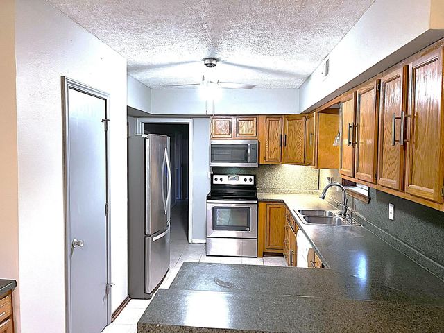 17002A Pleasant Road, Needville, TX 77461