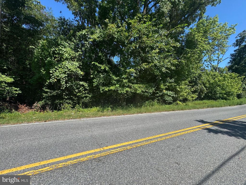 MARYLAND AVE, Pasadena, MD 21122