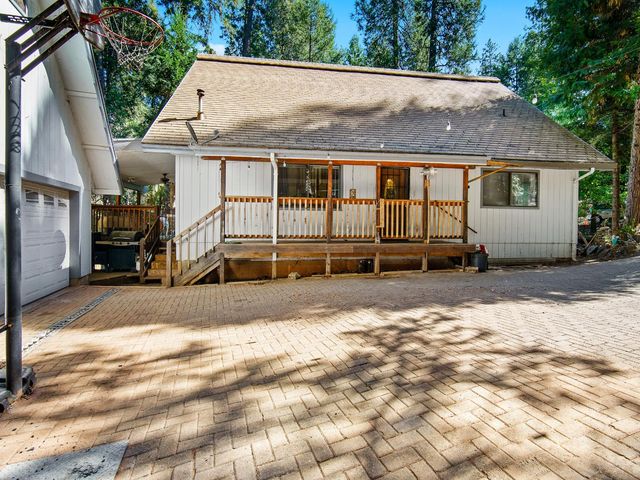 26877 Silver Dr, Pioneer, CA 95666