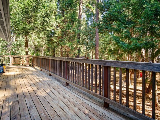 26877 Silver Dr, Pioneer, CA 95666