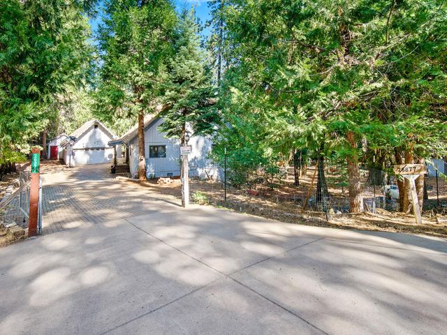 26877 Silver Dr, Pioneer, CA 95666